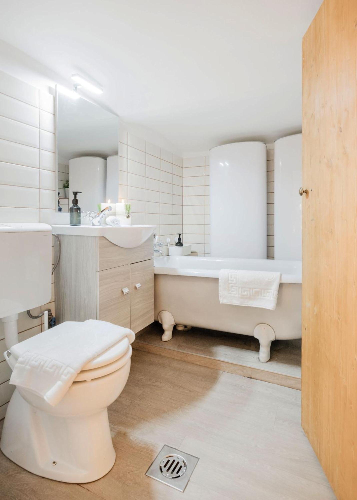 Apartament Wellness Wonderland Garden, Sauna, Jacuzzi In Cbd *