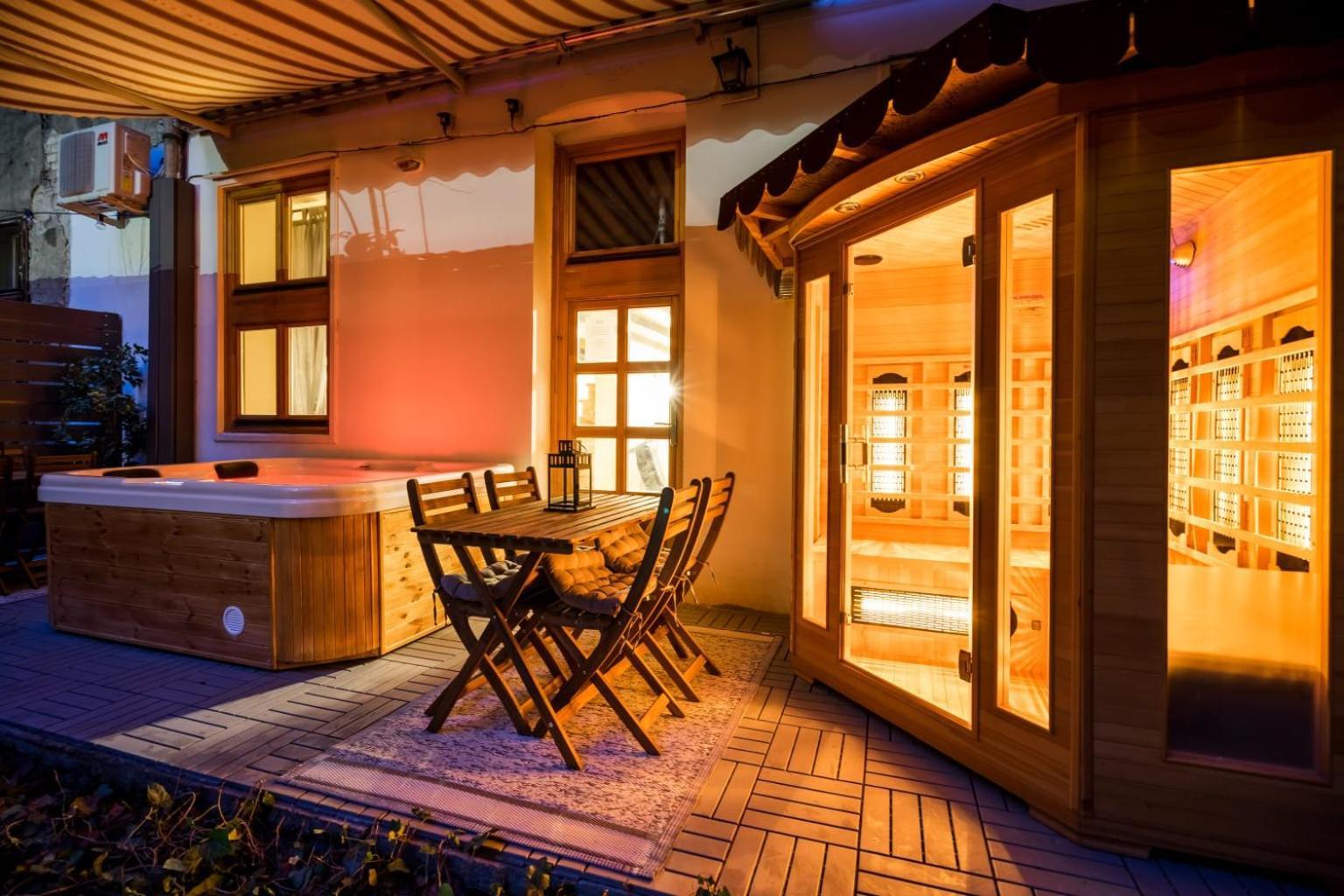Wellness Wonderland Garden, Sauna, Jacuzzi In Cbd Budapesta