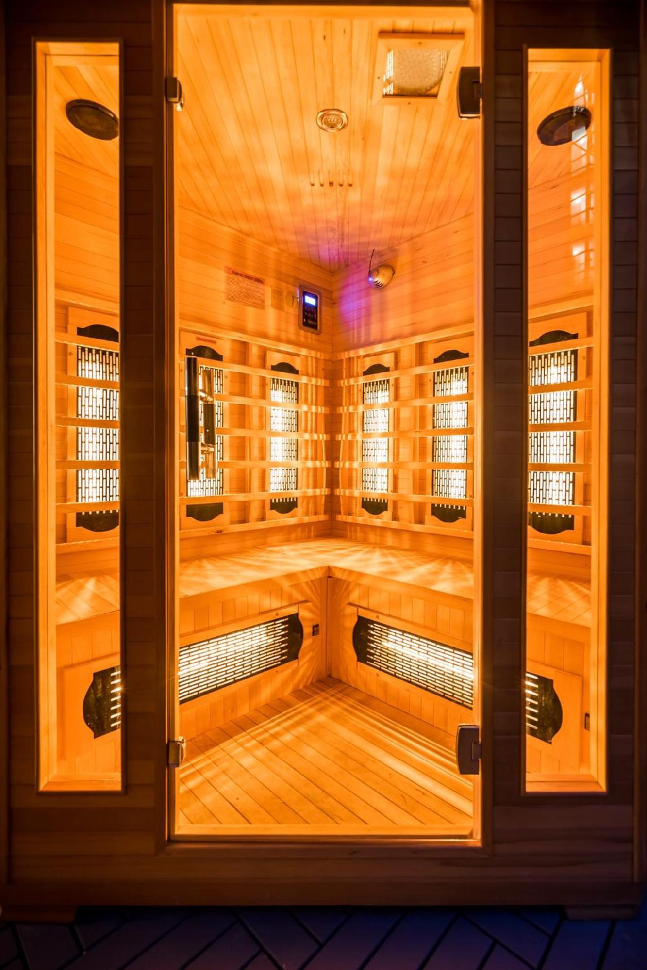 Wellness Wonderland Garden, Sauna, Jacuzzi In Cbd Lejlighed *