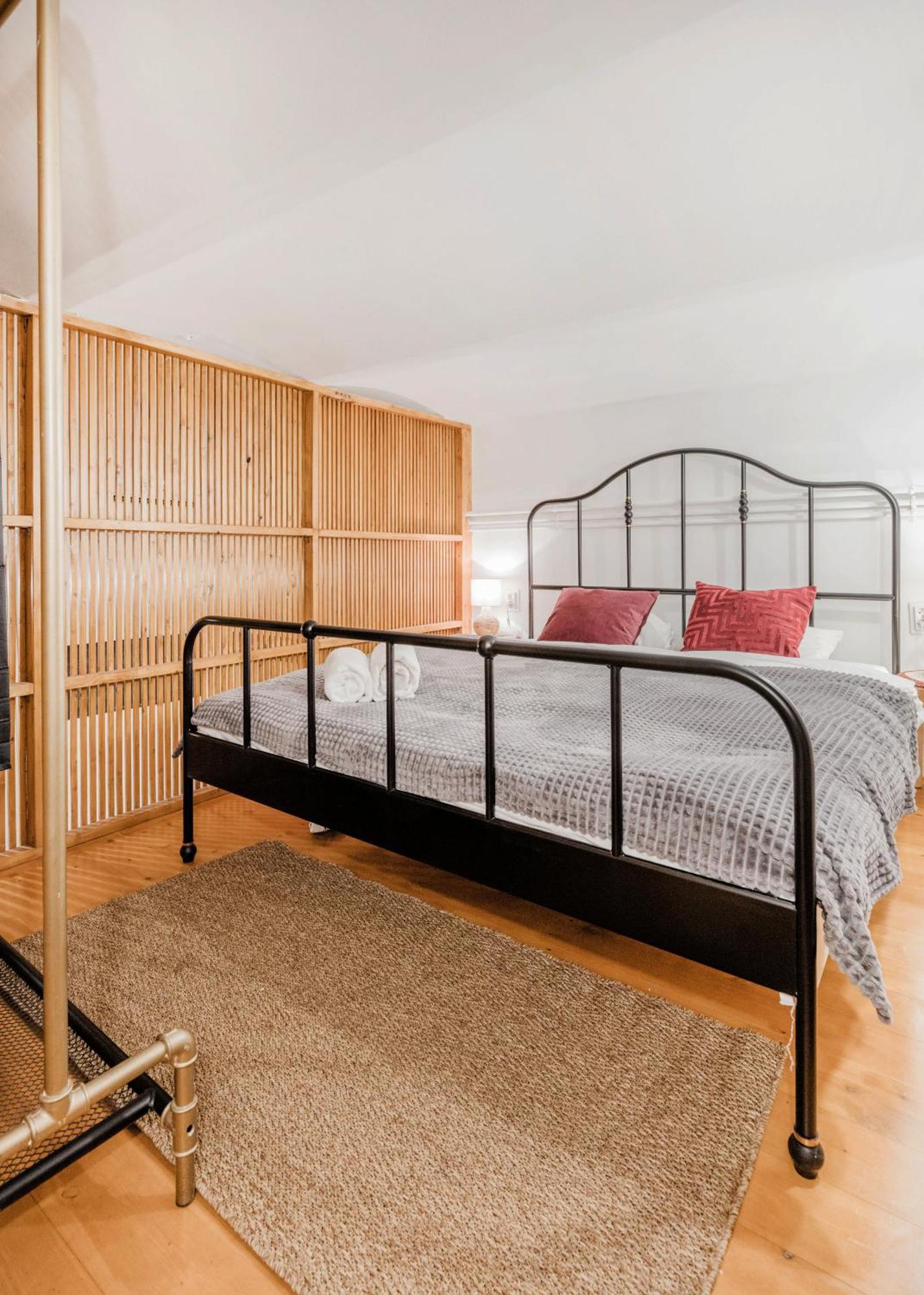 Wellness Wonderland Garden, Sauna, Jacuzzi In Cbd Budapesta
